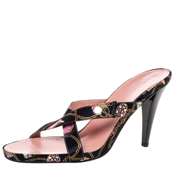 Gucci Black Satin Chain Link Printed Heels - Picture 1 of 16